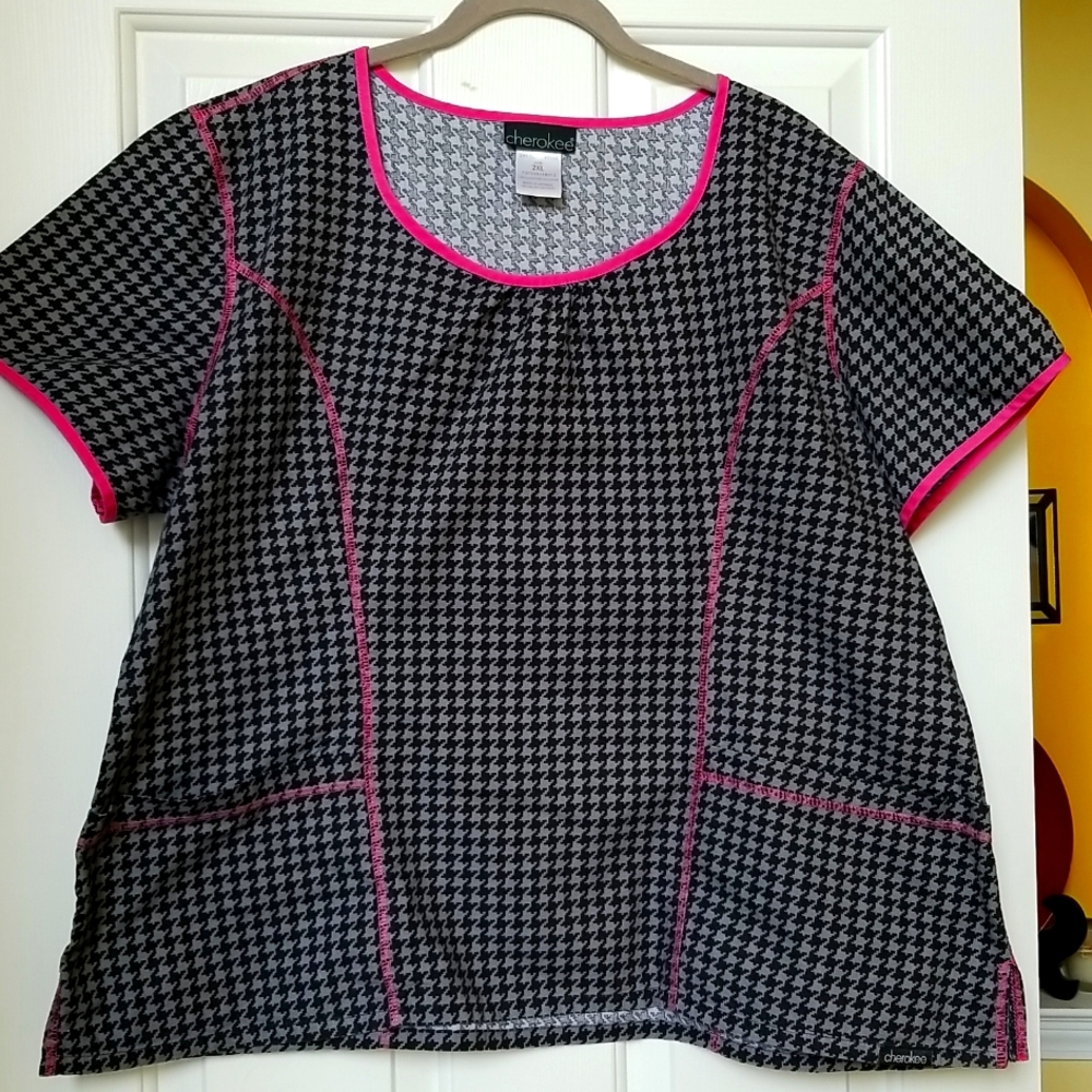 Cherokee houndstooth nursing scrub